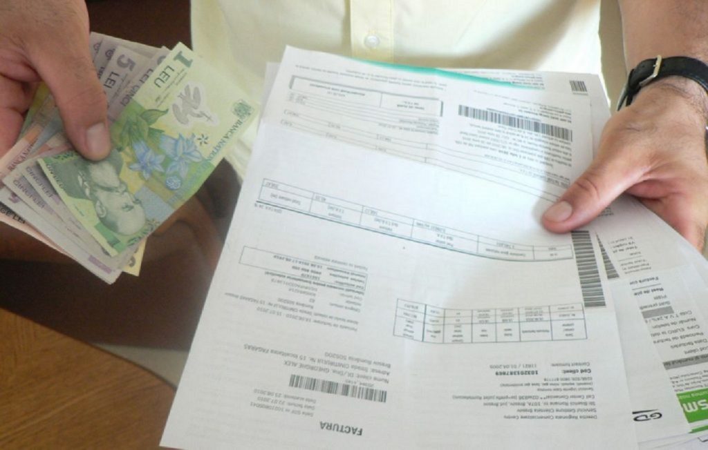 Ce trebuie să faci ca să ai facturi mai mici la energie. Trucurile simple pe care le poate pune în aplicare orice român