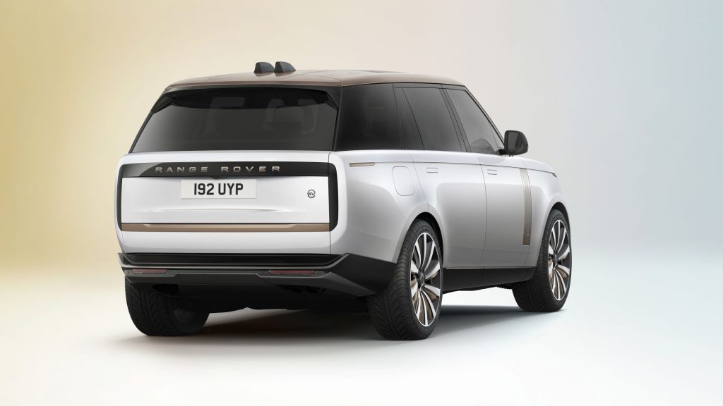 Noul Range Rover redefinește luxul în segmentul SUV. Modelul britanic va avea și o versiune electrică