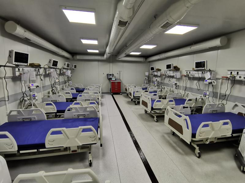 Pacientii spitalului Letcani, nevoiti sa stea in frig din cauza pericolului de explozie