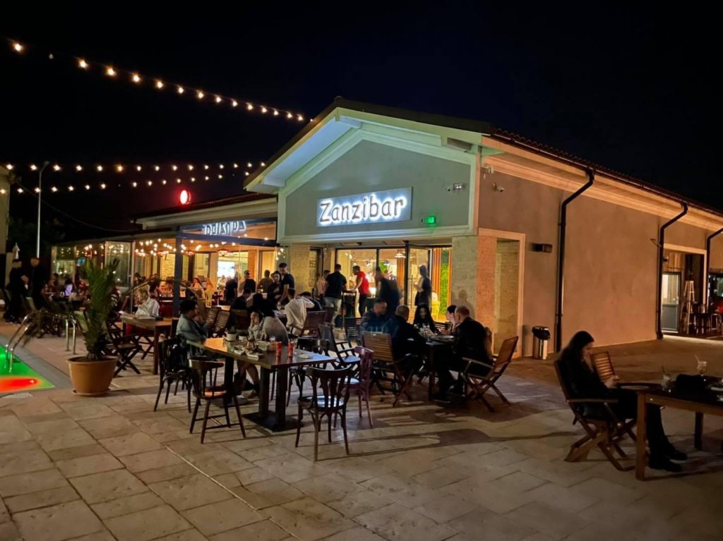 Prin ce a trecut Constantin Enceanu cu restaurantul pe care l-a deschis