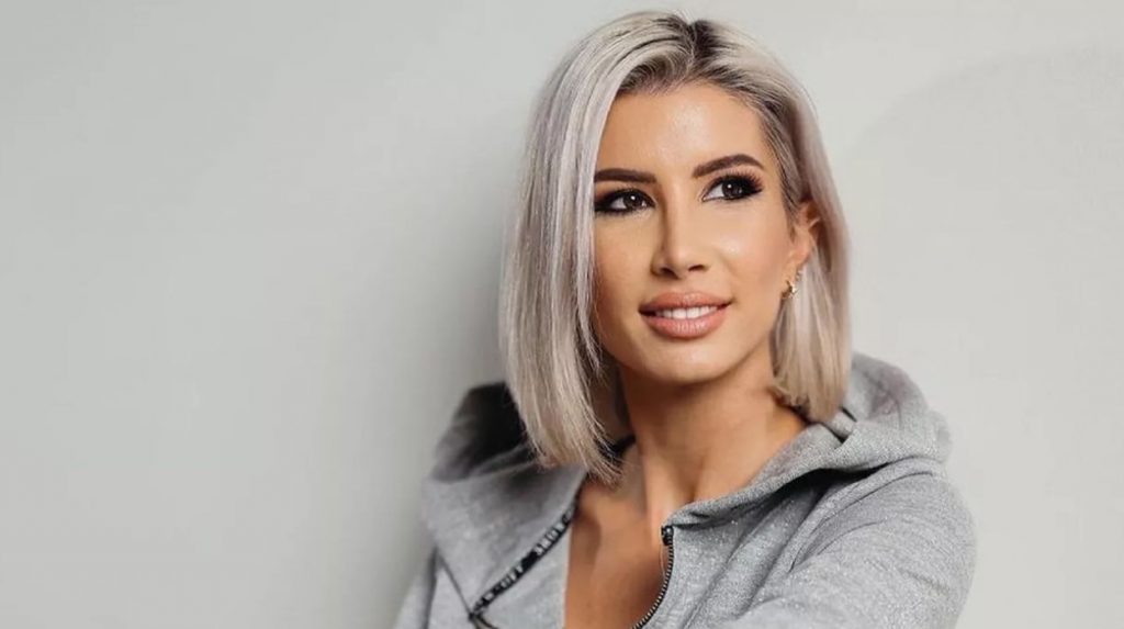 Ana Muntean, amanta lui Ciprian Marica, s-a impacat cu sotul