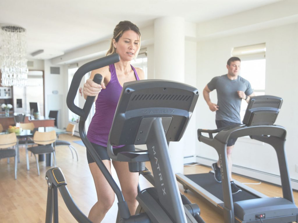 eMAG te face să nu mai alergi după prețurile mici la carburant. Profită de oferta retailerului la produsele de fitness