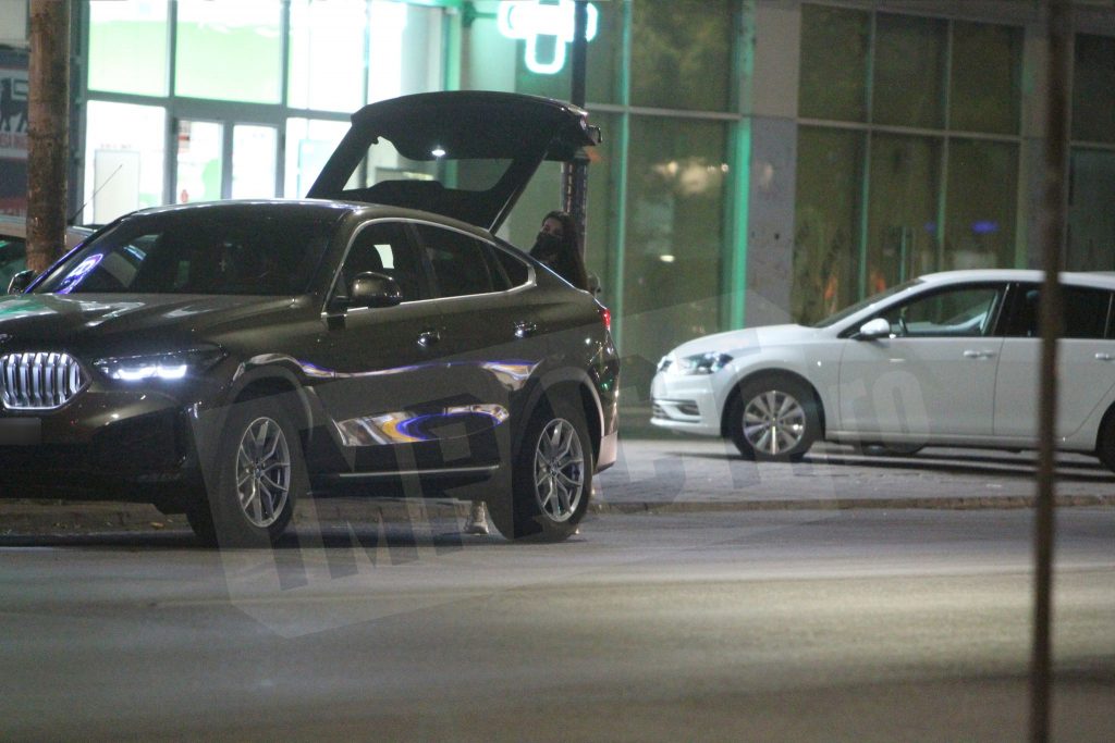 Cum a fost surprinsă Elena Băsescu noaptea. Fiica fostului președinte a făcut senzație. FOTO EXCLUSIV