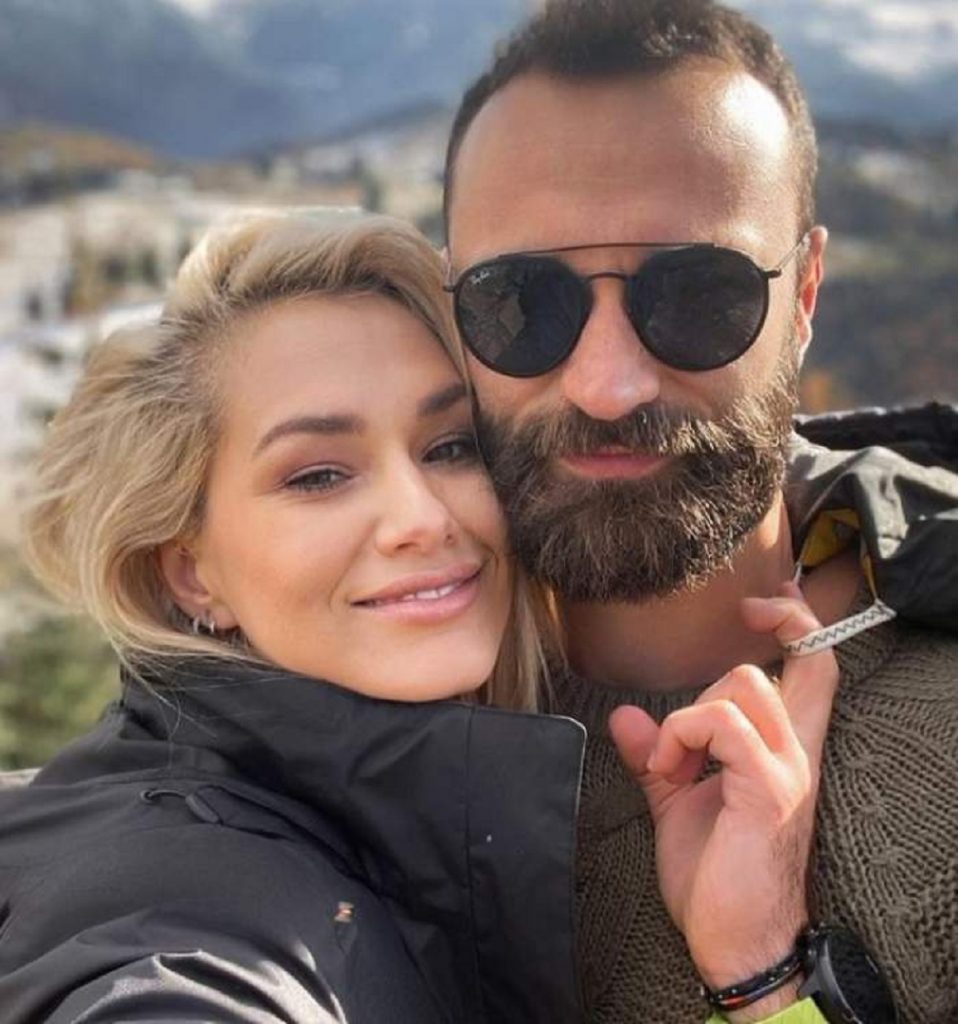 Feli Donose si iubitul ei