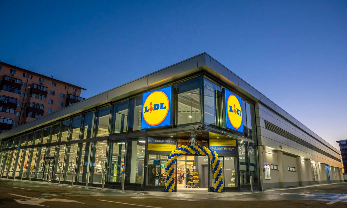 Lidl va da lovitura cu aceste produse in weekend. Au reduceri uriase, de 40%