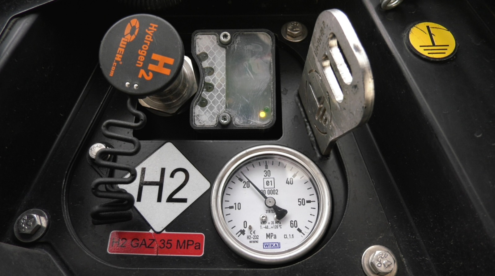 Autobuzul cu hidrogen Urbino 12, prezentat la Constanta