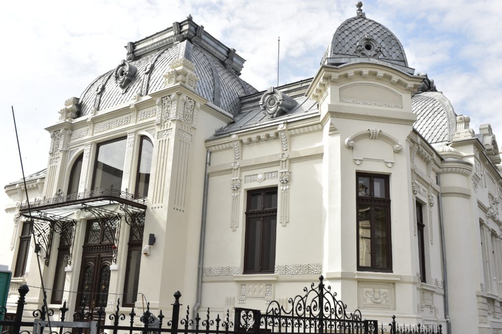 Casa Dianu, o bijuterie arhitectonică ridicată în anii 1900, readusă la viață
