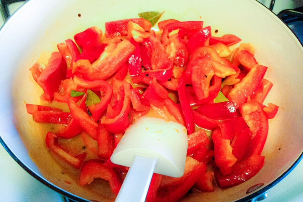 Gogoşari în sos de muştar, un deliciu pentru iarnă. E cea mai uşoară reţetă