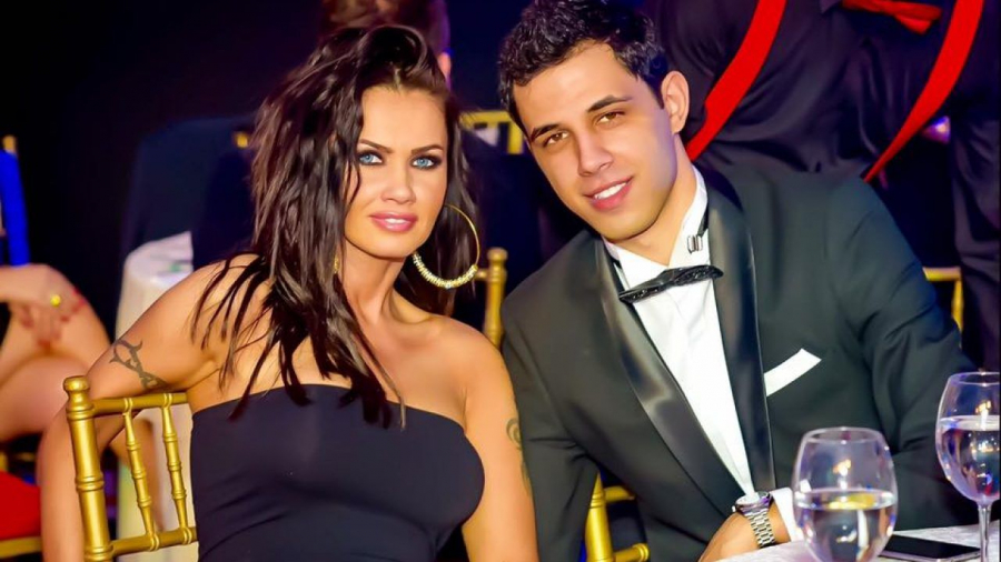 Oana Zăvoranu nu se dezminte. Ce cadou i-a făcut de curând soţului ei. Alex Ashraf e un norocos