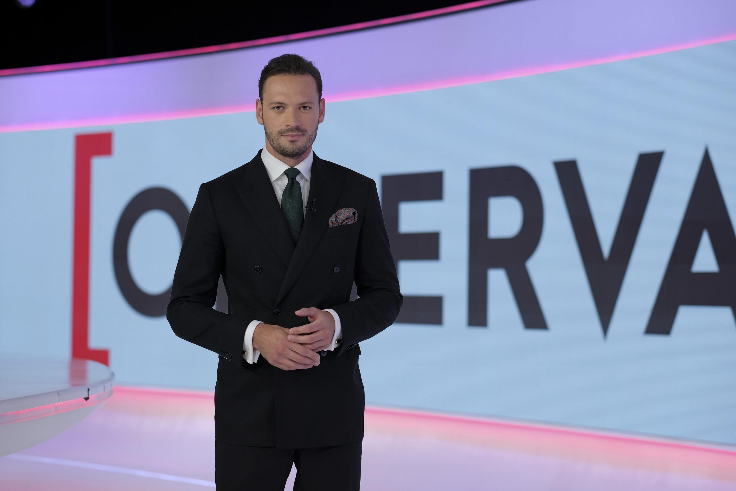 Ce vedetă a anunțat o revenire în forță la Antena 1
