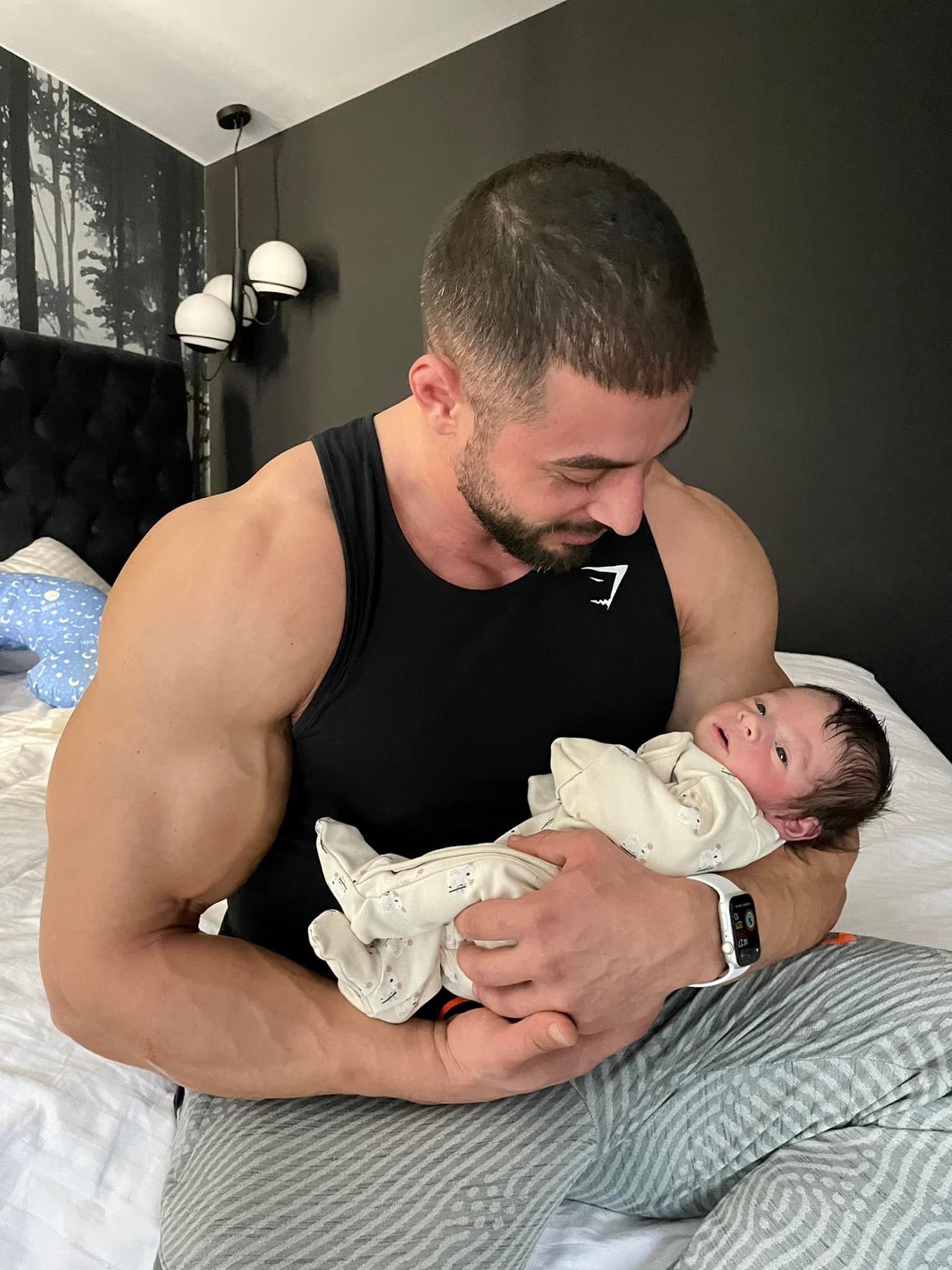 Roxana Vancea a dezvăluit numele bebeluşului. 