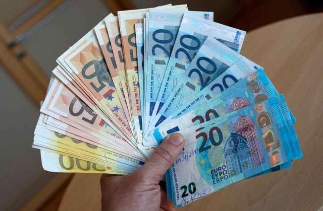 Se schimbă legea. Se dau amenzi de până la 50.000 de lei pentru românii care nu fac asta la vamă