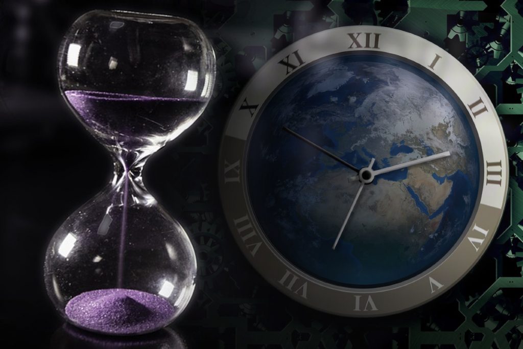 Timpul o „ia înainte”. De ce cred specialiştii că ar fi necesară o ajustare a orei