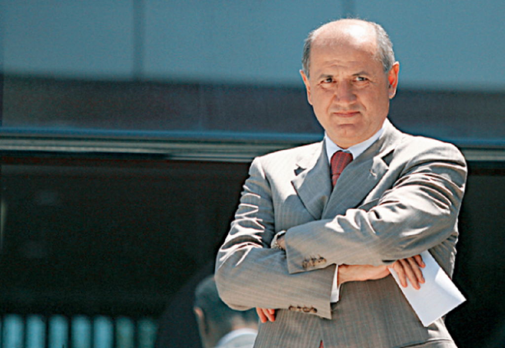 George Copos renoveaza hotelul pe care il detine in centrul Bucurestiului