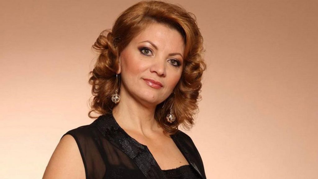 Panică în familia Deliei. Gina Matache, mama artistei, infectată cu noul covid: „Îmi scăzuse saturația”