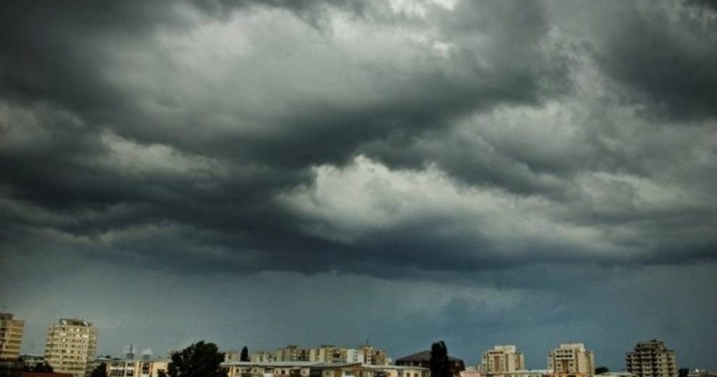 Sisteme noroase vor traversa teritoriul Romaniei