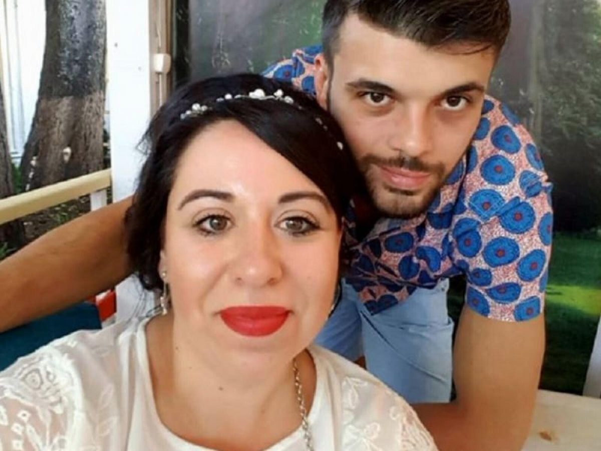 Oana Roman a recunoscut ce face Marius Elisei pentru bani