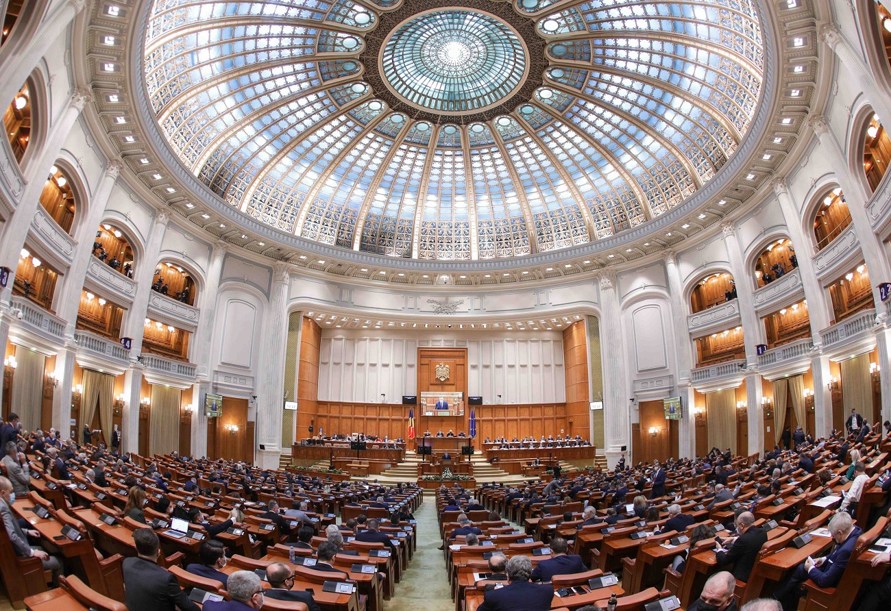 Parlamentul ar putea schimba legea privind validarea parlamentarilor