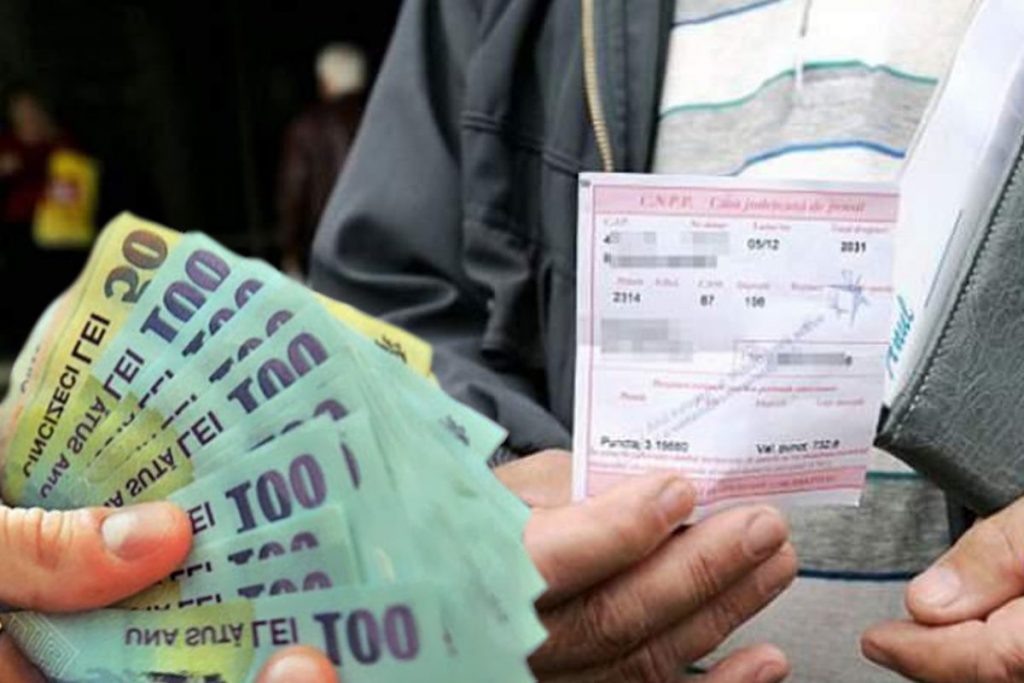 E vestea anului pentru bătrânii cu pensii mici. Câţi bani vor primi în plus pensionarii la început de 2022