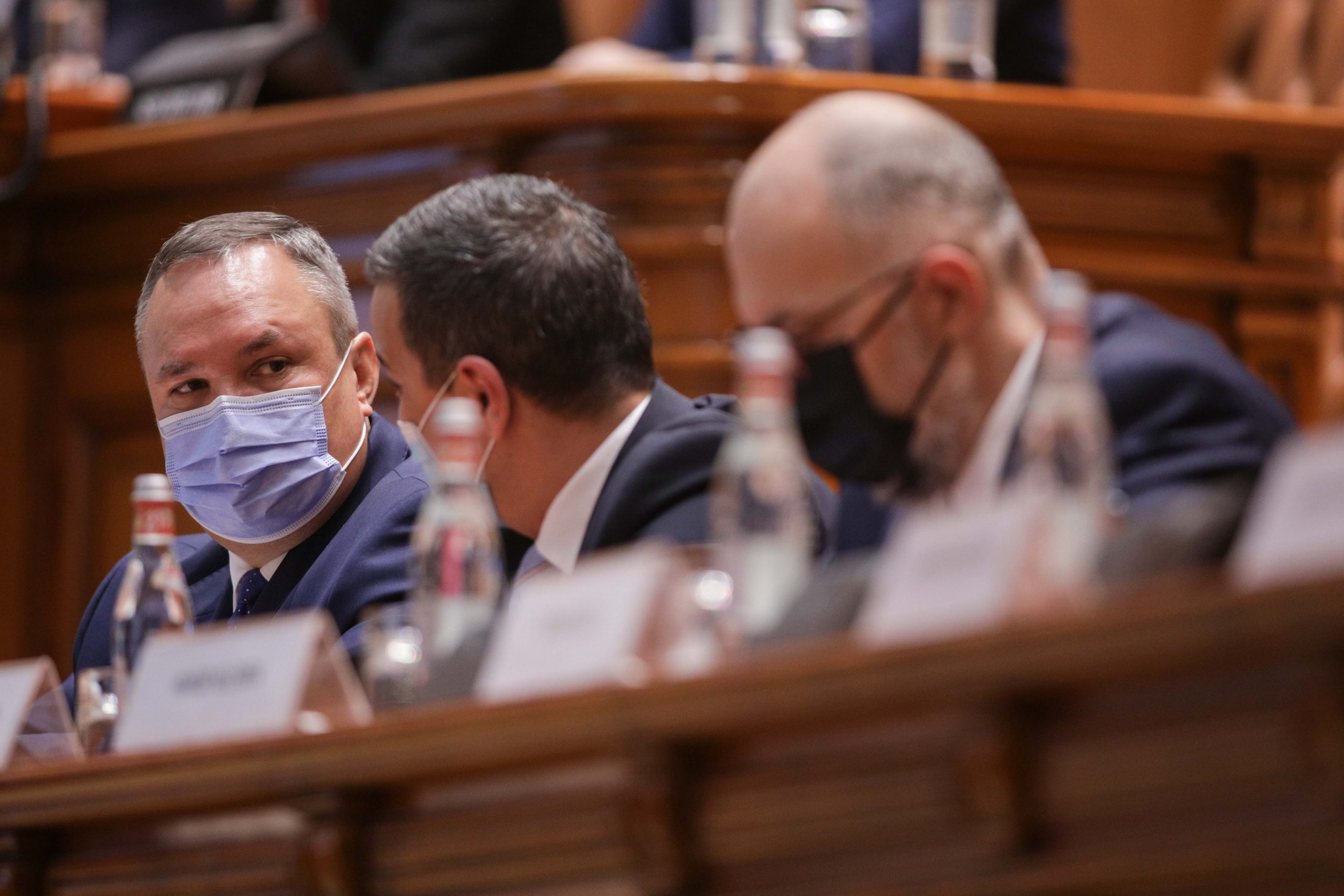  Parlamentul se întruneşte pentru votul de învestire a Guvernului Nicolae Ciucă. Când se face rotaţia premierilor 