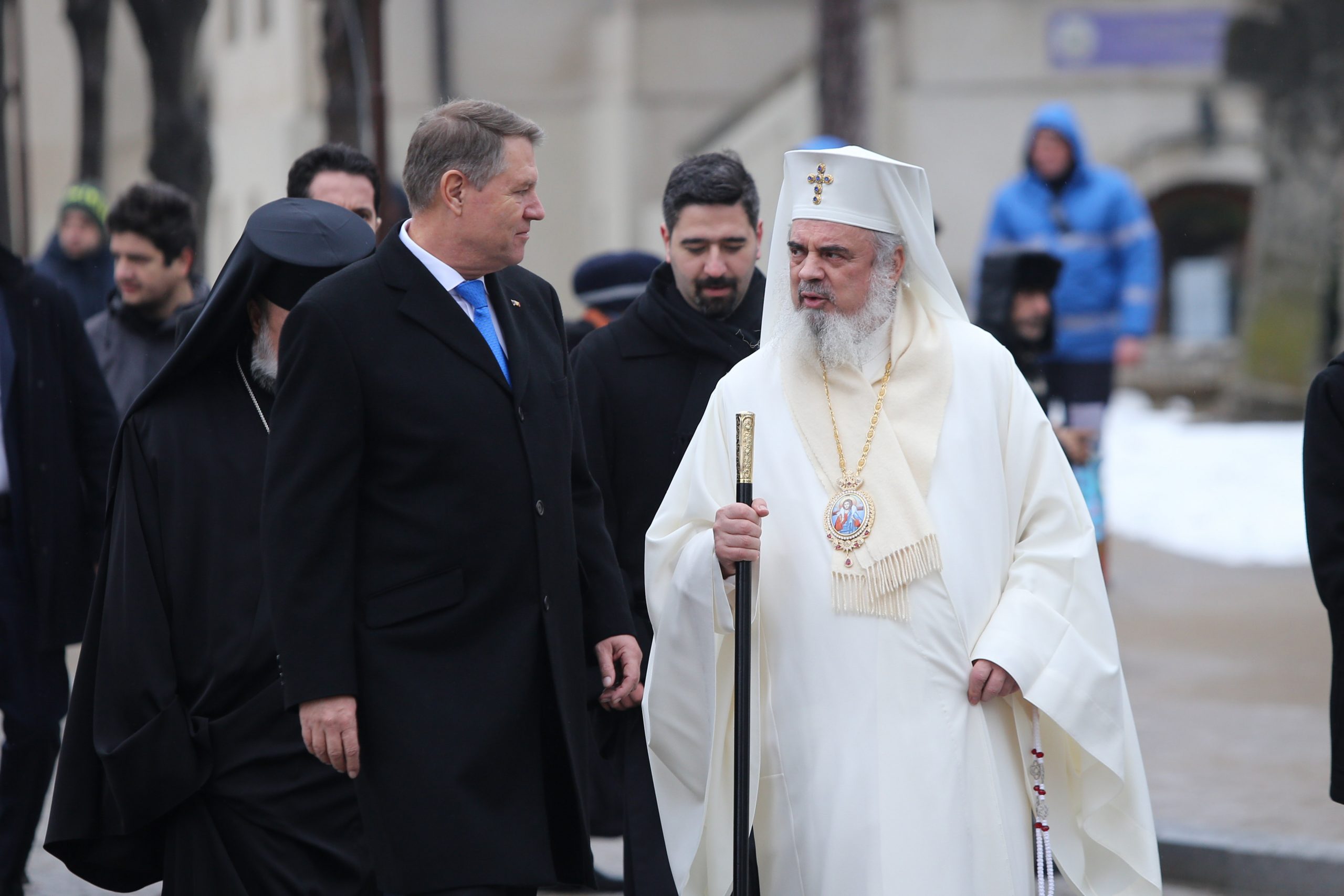 Ce a ținut Klaus Iohannis să îi spună Patriarhului Daniel la recepția de 1 Decembrie