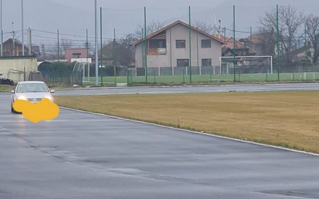 Cea mai modernă pistă de atletism din țară a devenit poligon auto. Construcția a costat cinci milioane de lei