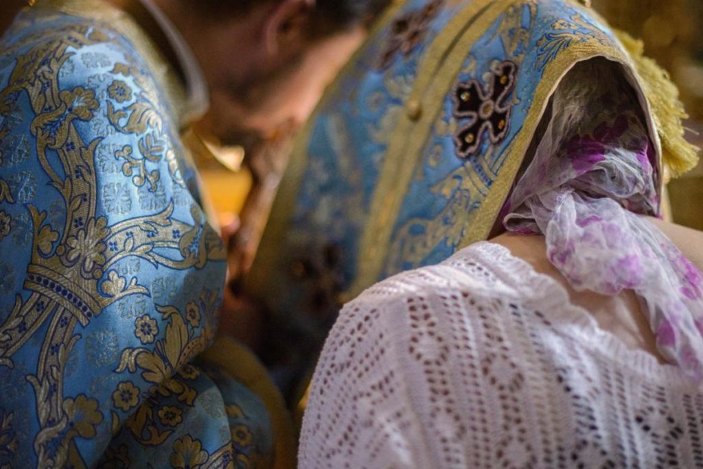 Cum te spovedești corect de Crăciun. Lista de păcate cu care să mergi în fața preotului