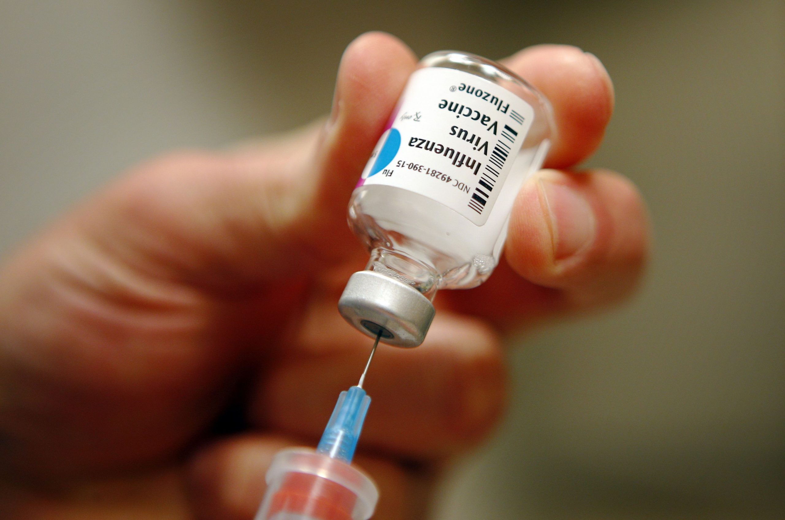 Ce companie va scoate primul vaccin anti-gripal pe bază de ARN mesager