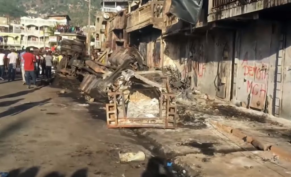 Peste 70 de morți în explozia unui camion-cisternă în Haiti. Zeci de case au fost distruse: “Iadul pe pământ”
