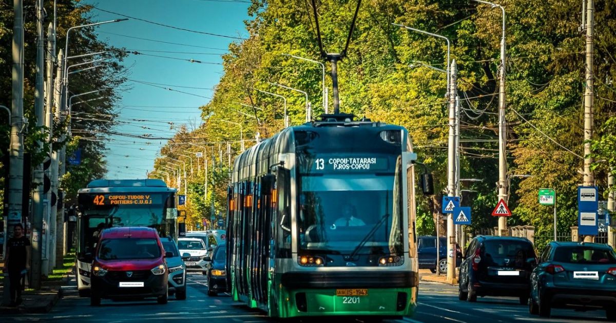 Primele probleme la tramvaiele noi din Iasi