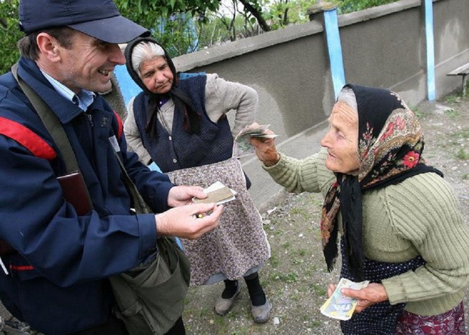 Superficialitatea bugetarilor intarzie plata pensiilor