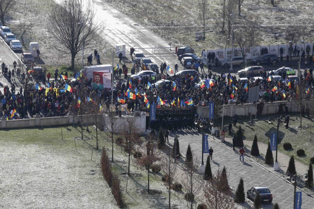 Cronologia evenimentelor de la protestele de azi. Se caută instigatorii pentru a fi amendați