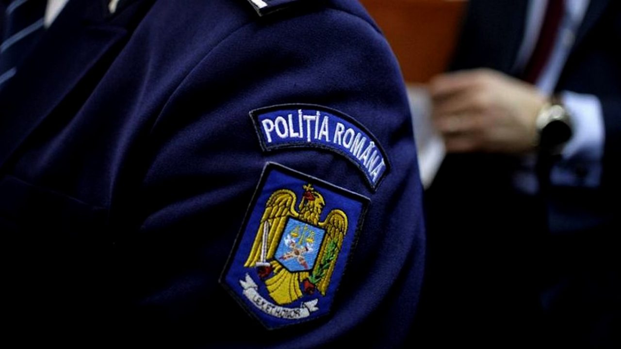 Scandal uriaș din cauza măștilor FFP2 și chirurgicale – polițiștii se revoltă