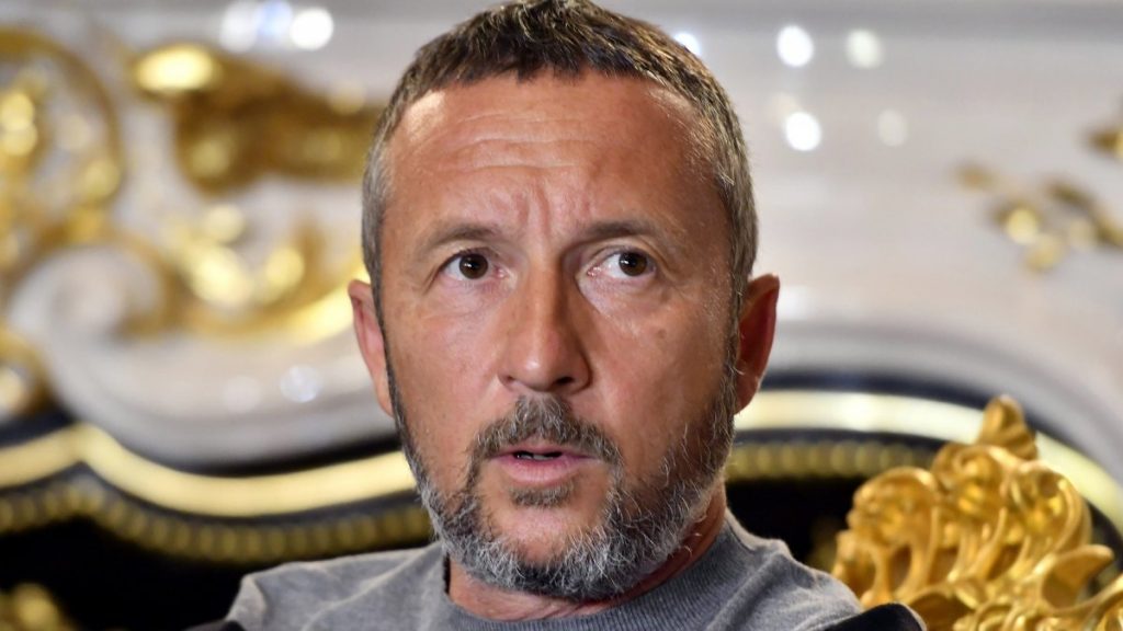 Reacția lui Mihai Stoica după ce Mirel Rădoi a anunțat că structura Ligii 1 se va modifica dacă Dinamo va încheia sezonul pe loc retrogradabil. „Vreau Dinamo în primul eșalon”