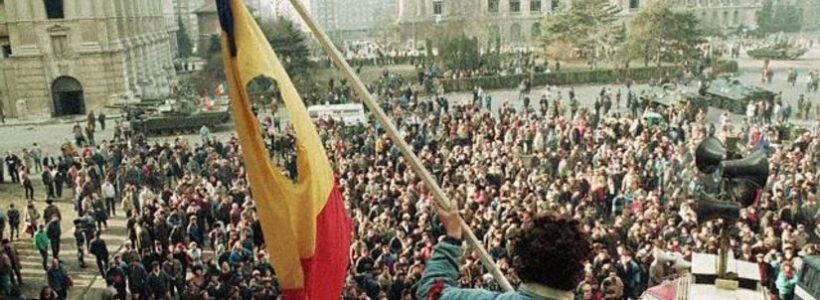 Jurnalul Revoluției – 22 decembrie 1989 Fuga lui Nicolae Ceaușescu de pe acoperișul C.C. proclamă Victoria Revoluției Române