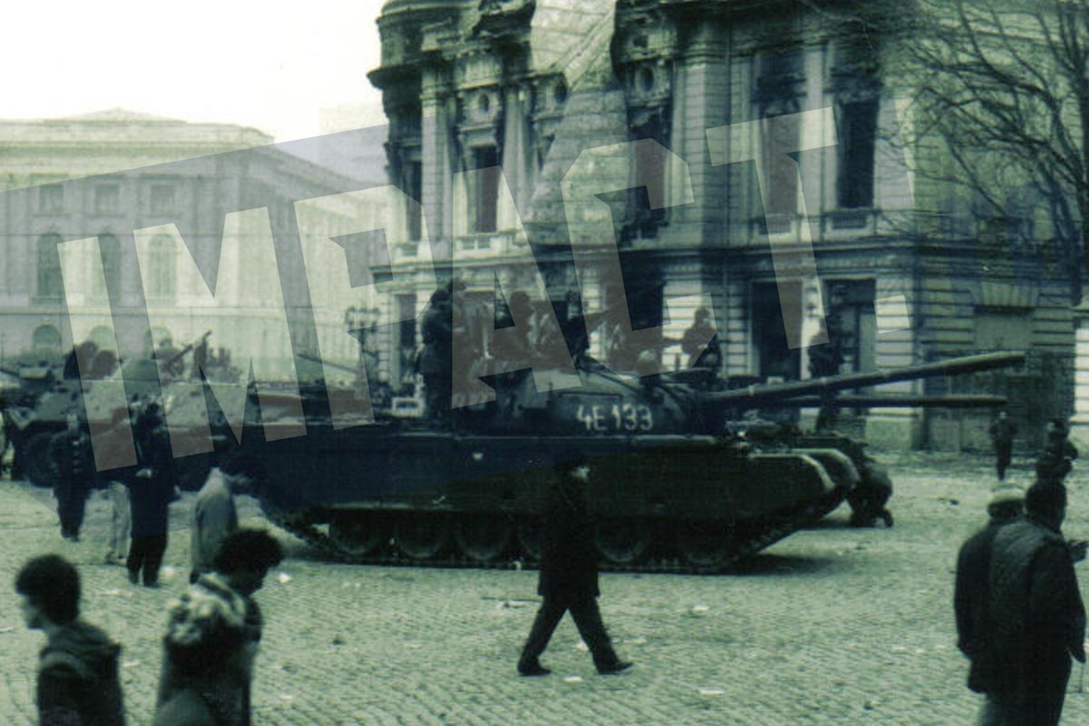 revolutie - tanc