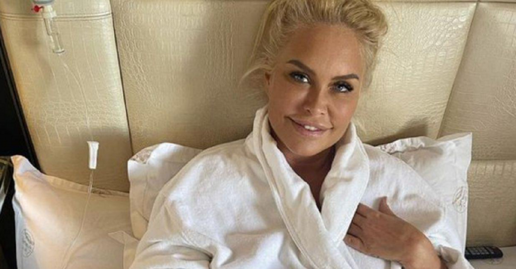 Vica Blochina a făcut accident cu o betonieră. Momente cumplite pentru blondină: „S-a urcat pe mine”