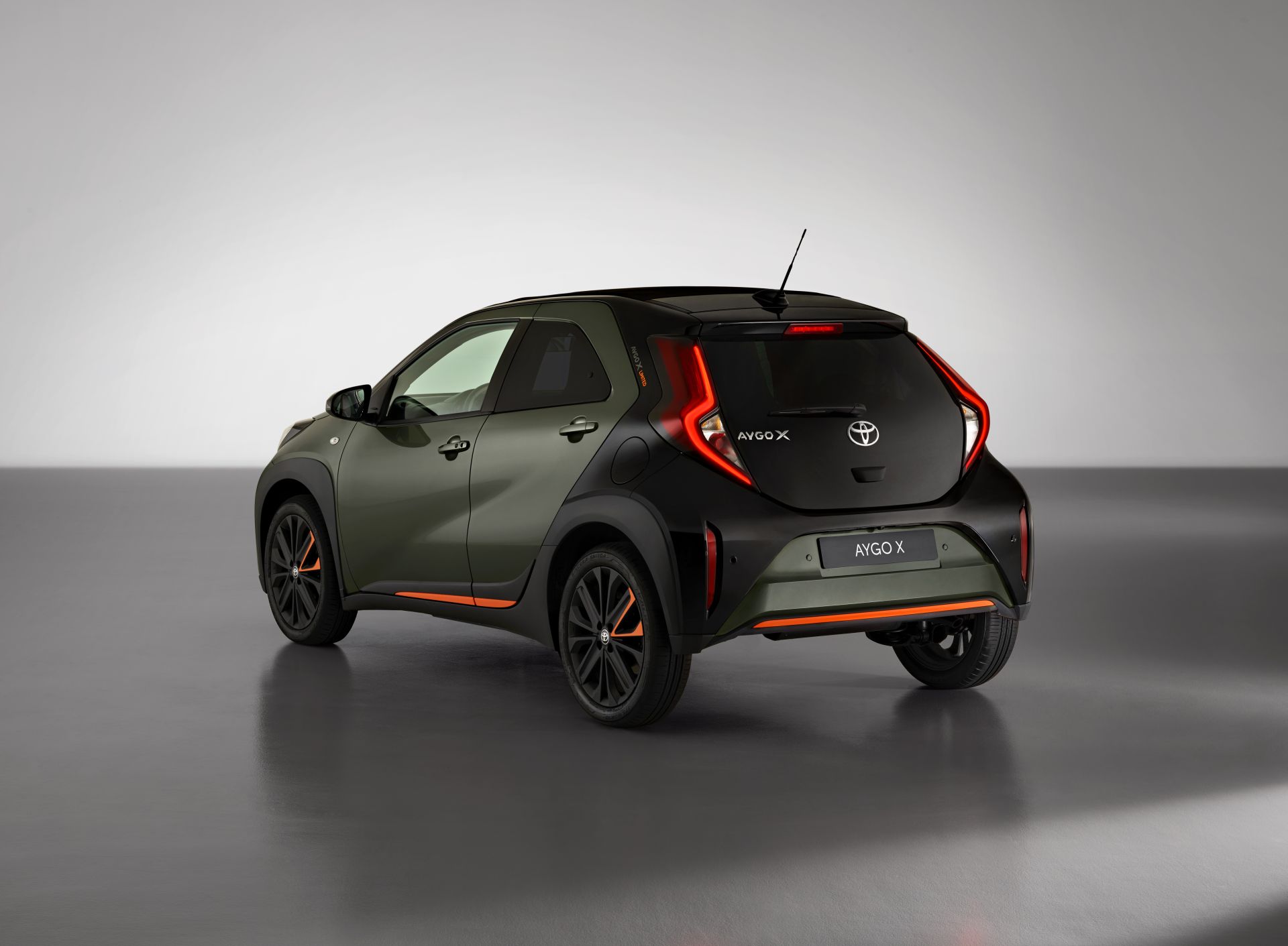Toyota a deschis lista de comenzi pentru noul Aygo X. Cât costă modelul crossover în România