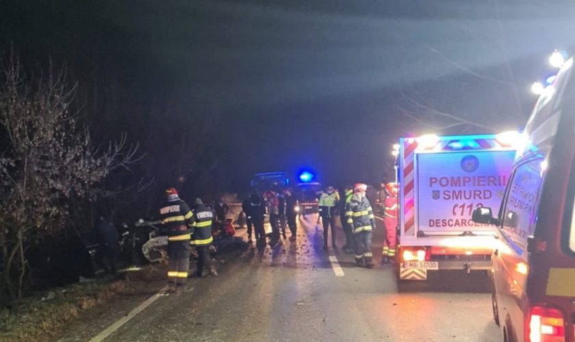 Impact violent între autobuz și microbuz, în orașul Mangalia. Sunt 8 victime. Video de la fața locului