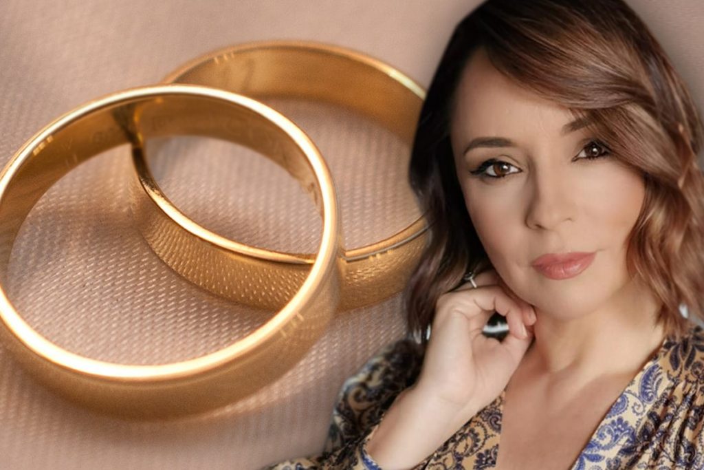 Andreea Marin a răspuns la marea întrebare: se căsătorește sau nu în 2022? Primele declarații