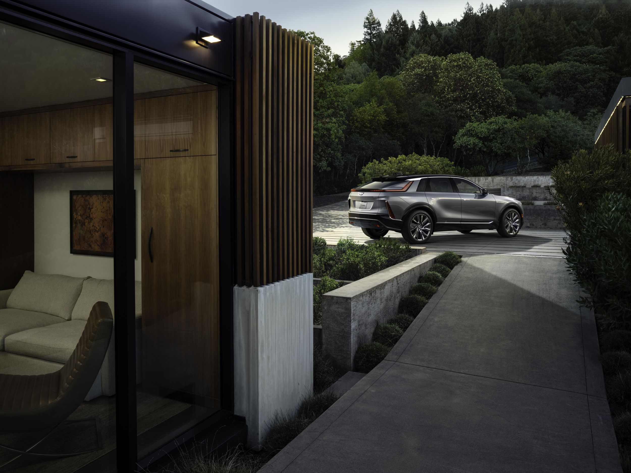 Concurență puternică pentru Tesla: noul Cadillac Lyriq este pregătit pentru producția de serie