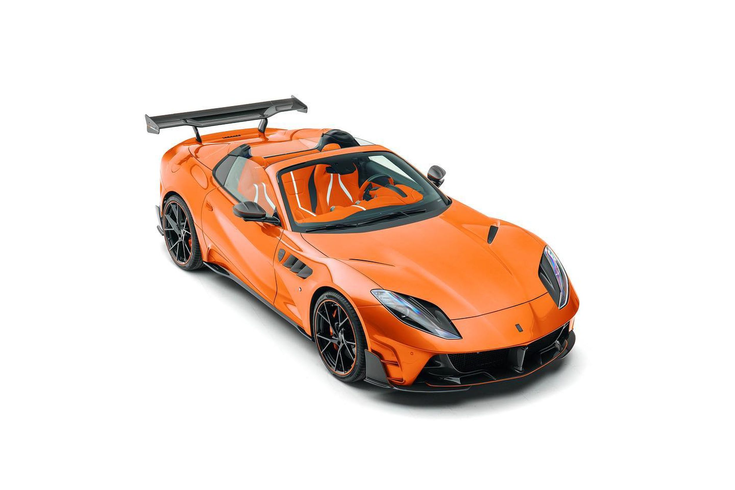 Tuning pentru Ferrari 812 GTS: compania germană Mansory propune o creștere substanțială de putere 