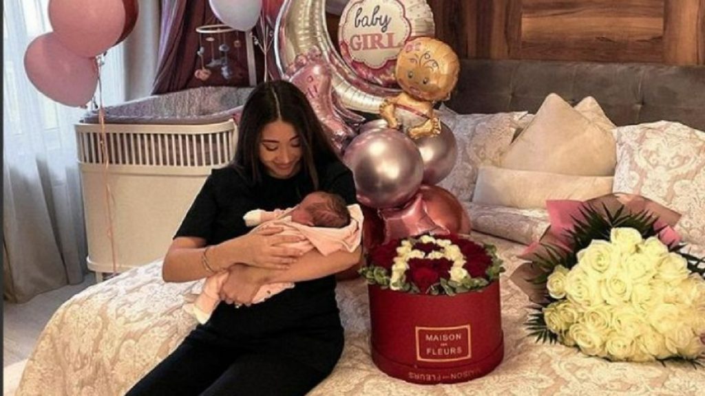 Ce are de gând Nicole Cherry să facă în ceea ce priveşte cariera de cântăreaţă: „Dumnezeu a vrut să se întâmple așa” EXCLUSIV