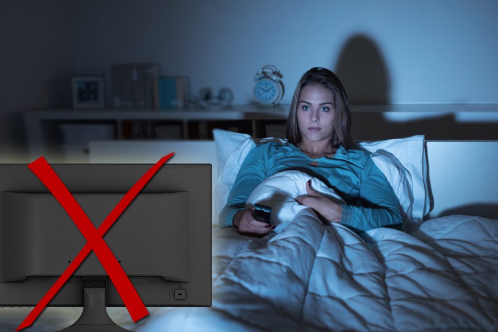 Nu te mai uita la televizor înainte de culcare. Iată ce au descoperit cercetătorii