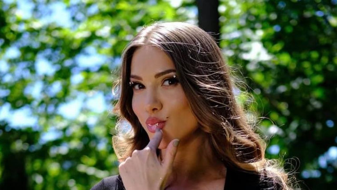 Otilia Bilionera
