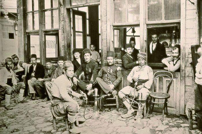 Povestea primei cafenele din Bucuresti