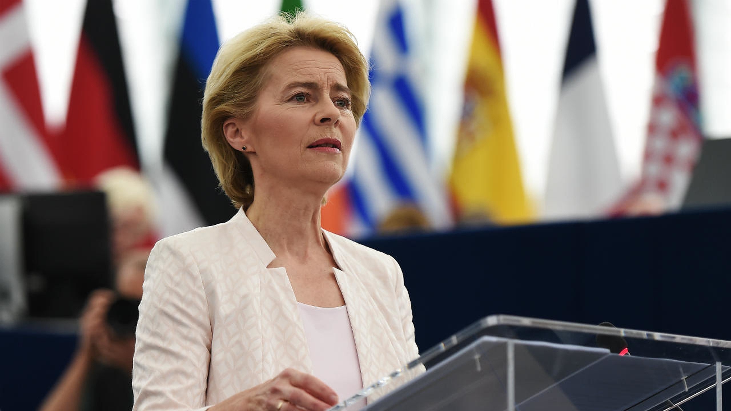 Motivul pentru care Ursula von der Leyen va lipsi de la discursul lui Macron în Parlamentul European