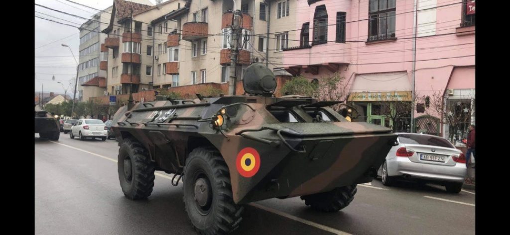 Cum explică MApN imaginile cu coloanele militare filmate pe şoselele din România VIDEO