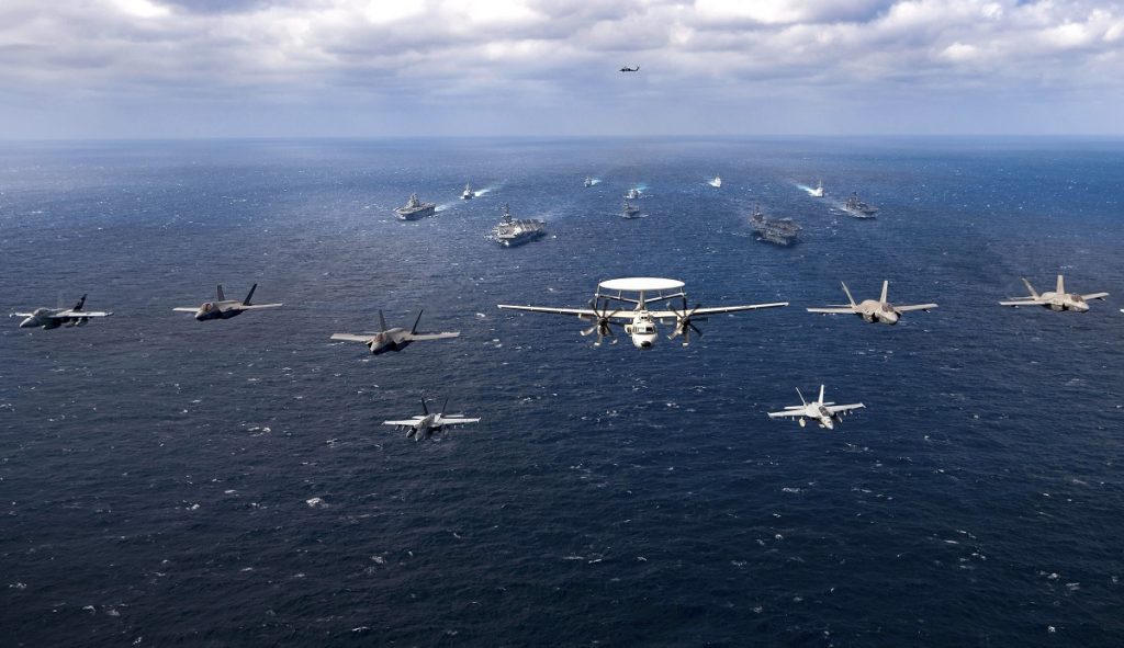 SUA trimit două portavioane în Marea Chinei de Sud pentru a contracara „influența malignă”. China contracarează cu 39 de avioane deasupra Taiwanului