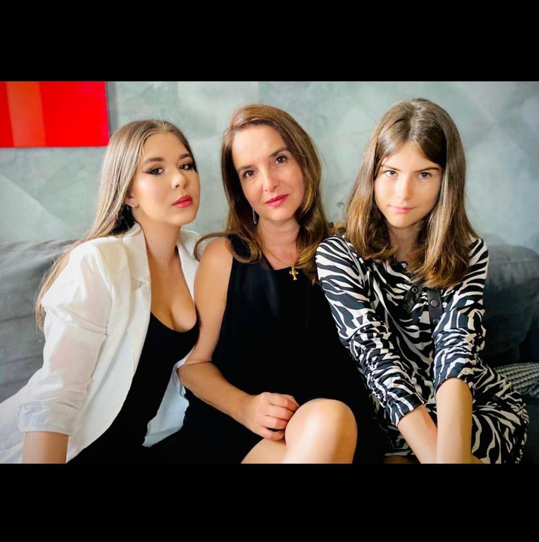 Busu de la Pro TV face furori alaturi de fiica sa, Natalia